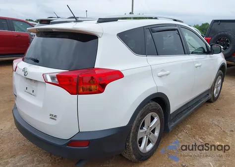 2014 Toyota Rav4 Xle z USA, uszkodzony, nr VIN JTMRFREVXED091583